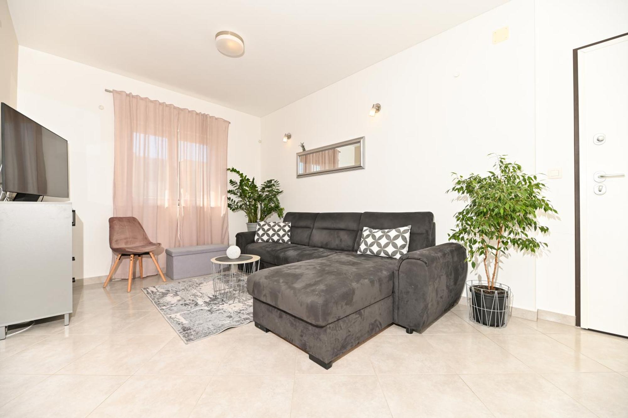 Apartment Marko Трогир Екстериор снимка